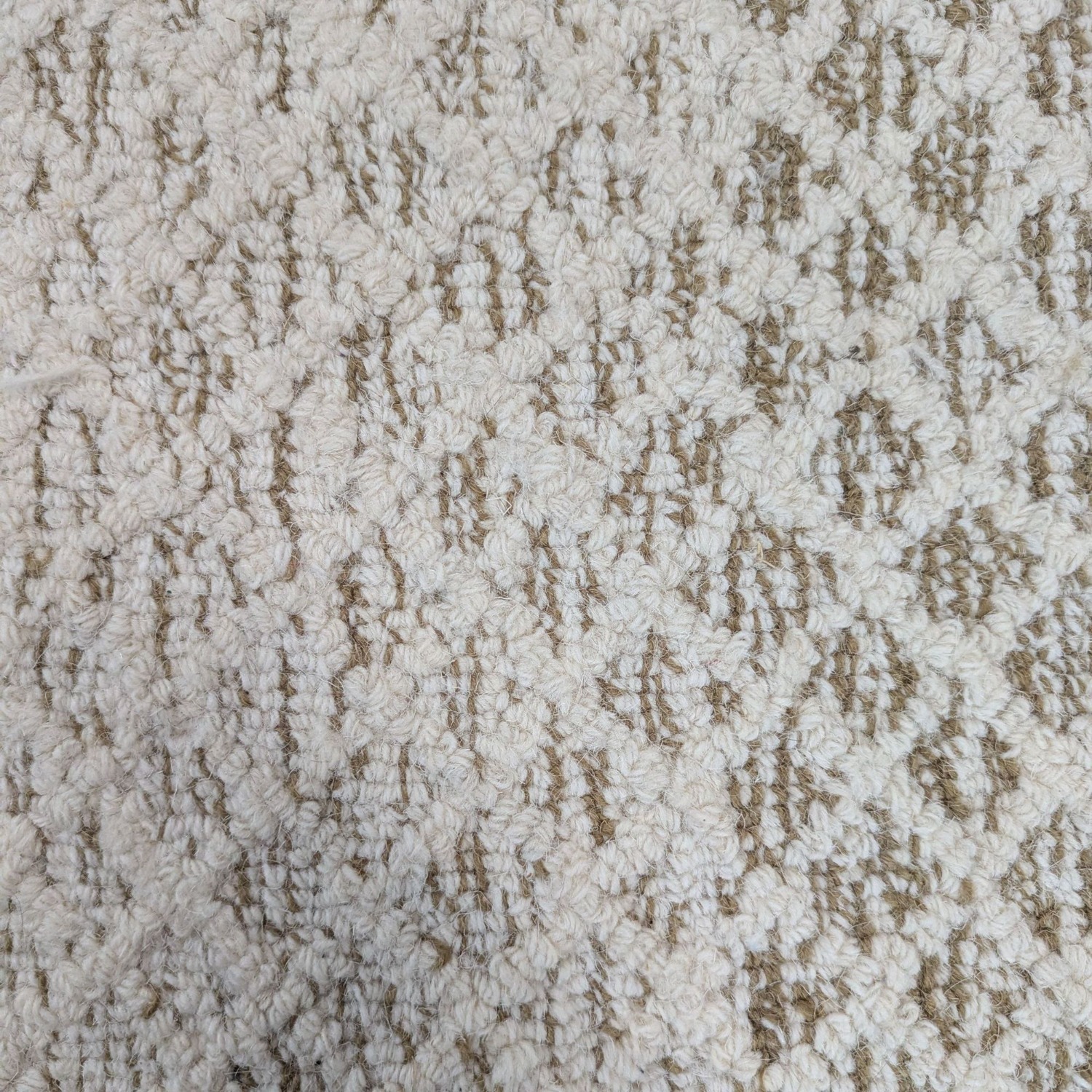 Safavieh 5' Beige/Ivory Wool Micro-Loop Round  Area Rug - image-5