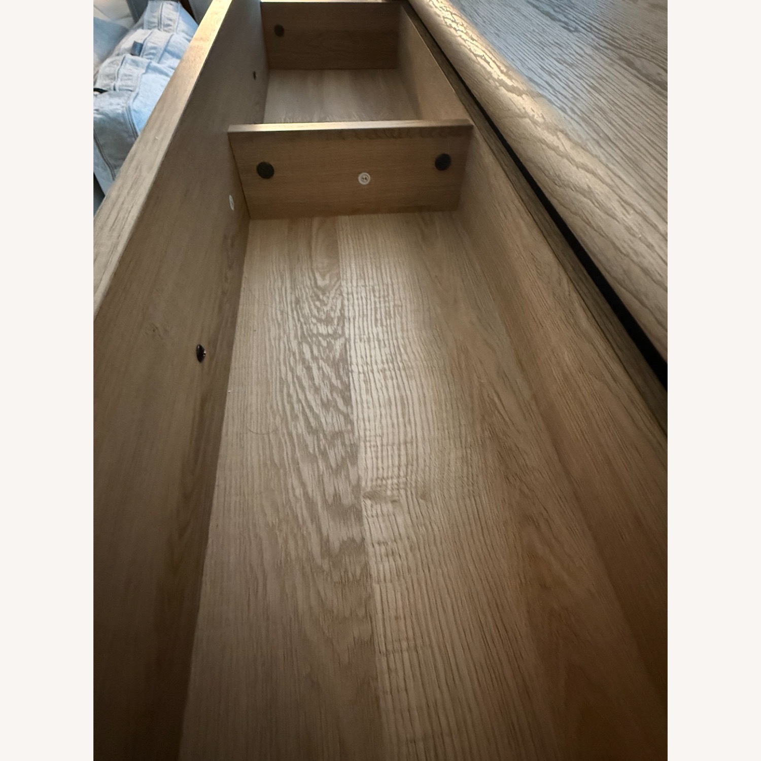 Scarlett Nightstand For Bedroom With 3 Drawers - image-4
