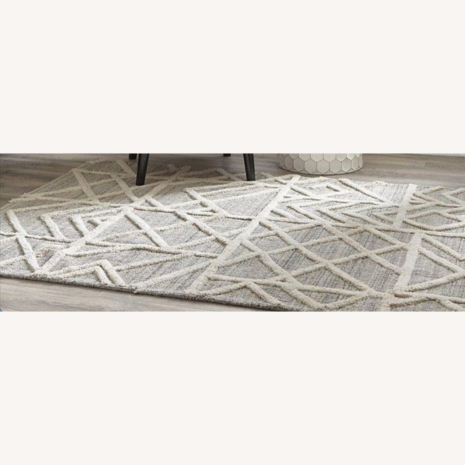 Signature Design by Ashley Modern Geometric Karah  8' x 10' - image-1