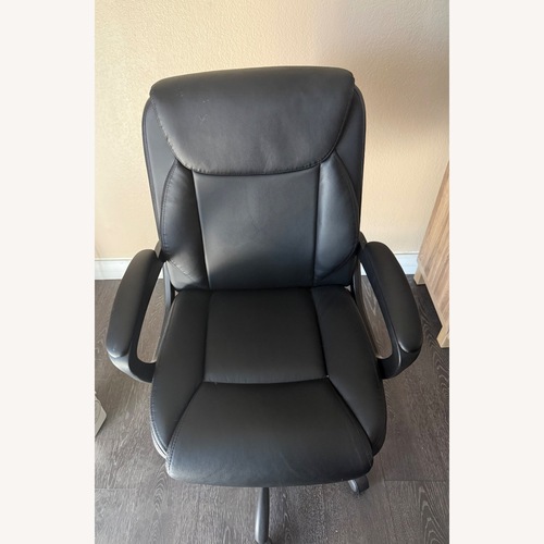 Used Black Office Chair for sale on AptDeco