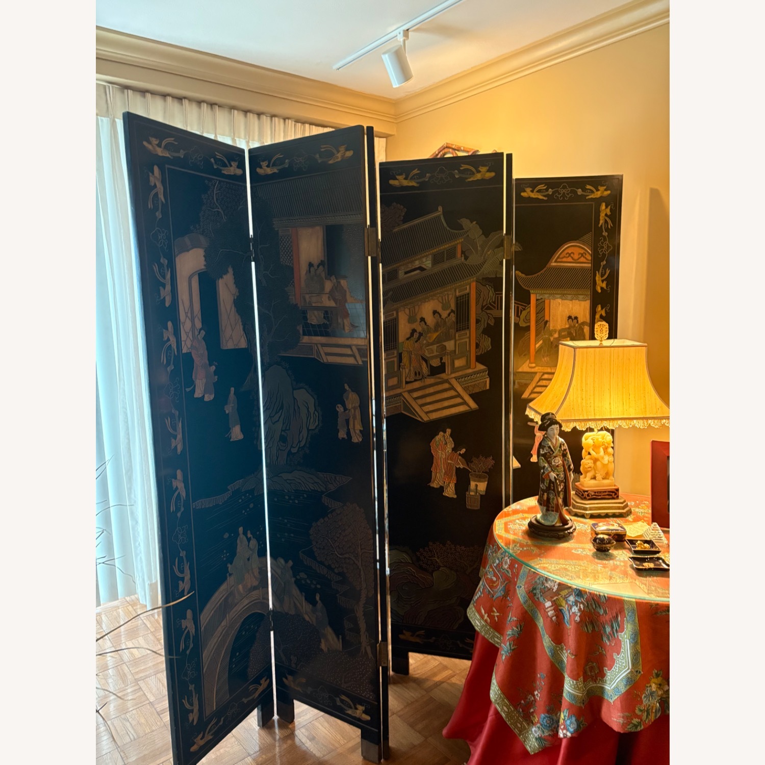 Vintage 6-Panel Black Lacquer Room Divider - image-3
