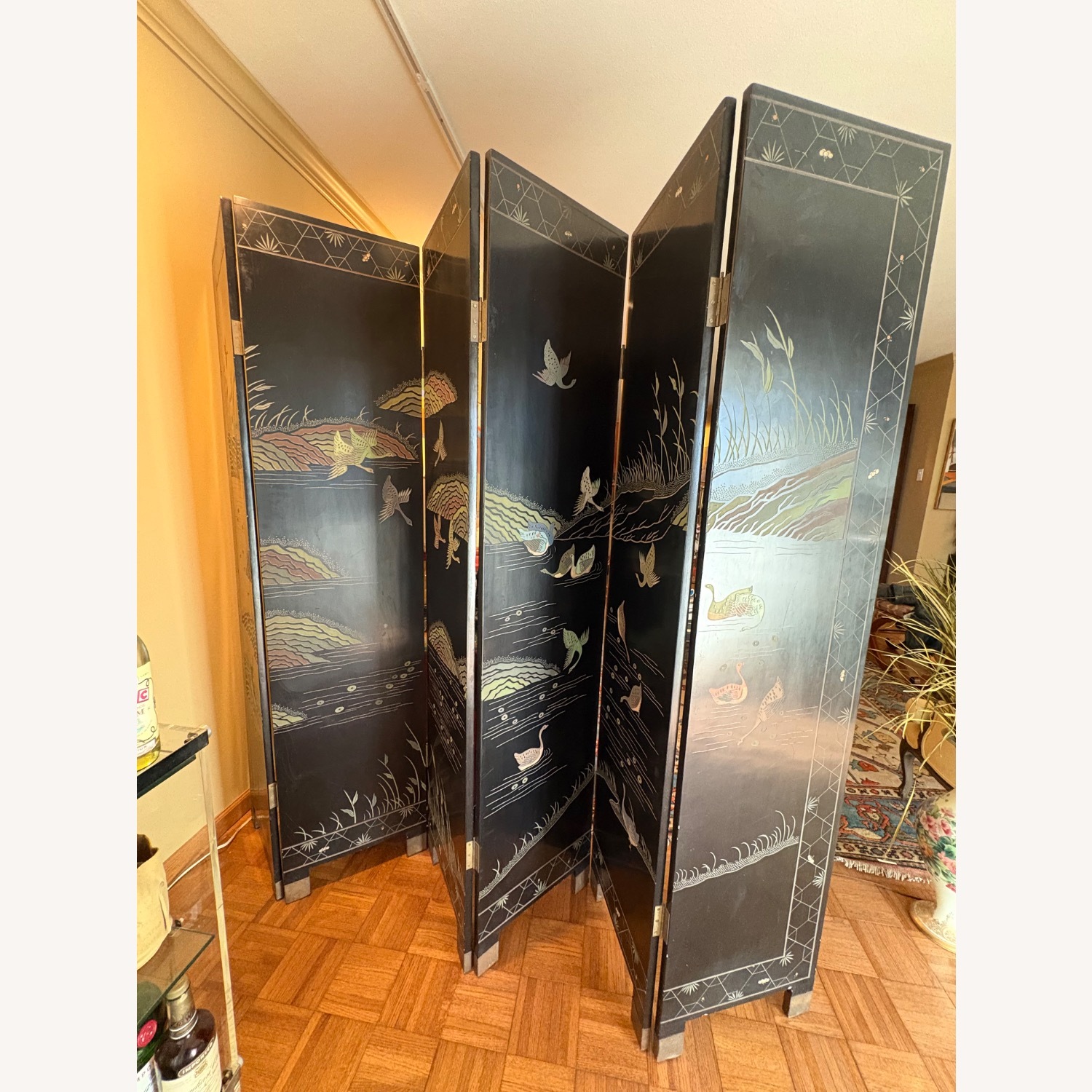 Vintage 6-Panel Black Lacquer Room Divider - image-4