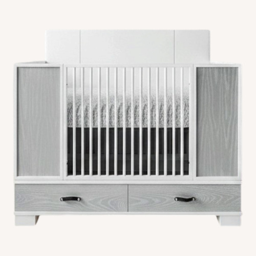 Used DucDuc Morgan Light Gray Wood Crib for sale on AptDeco