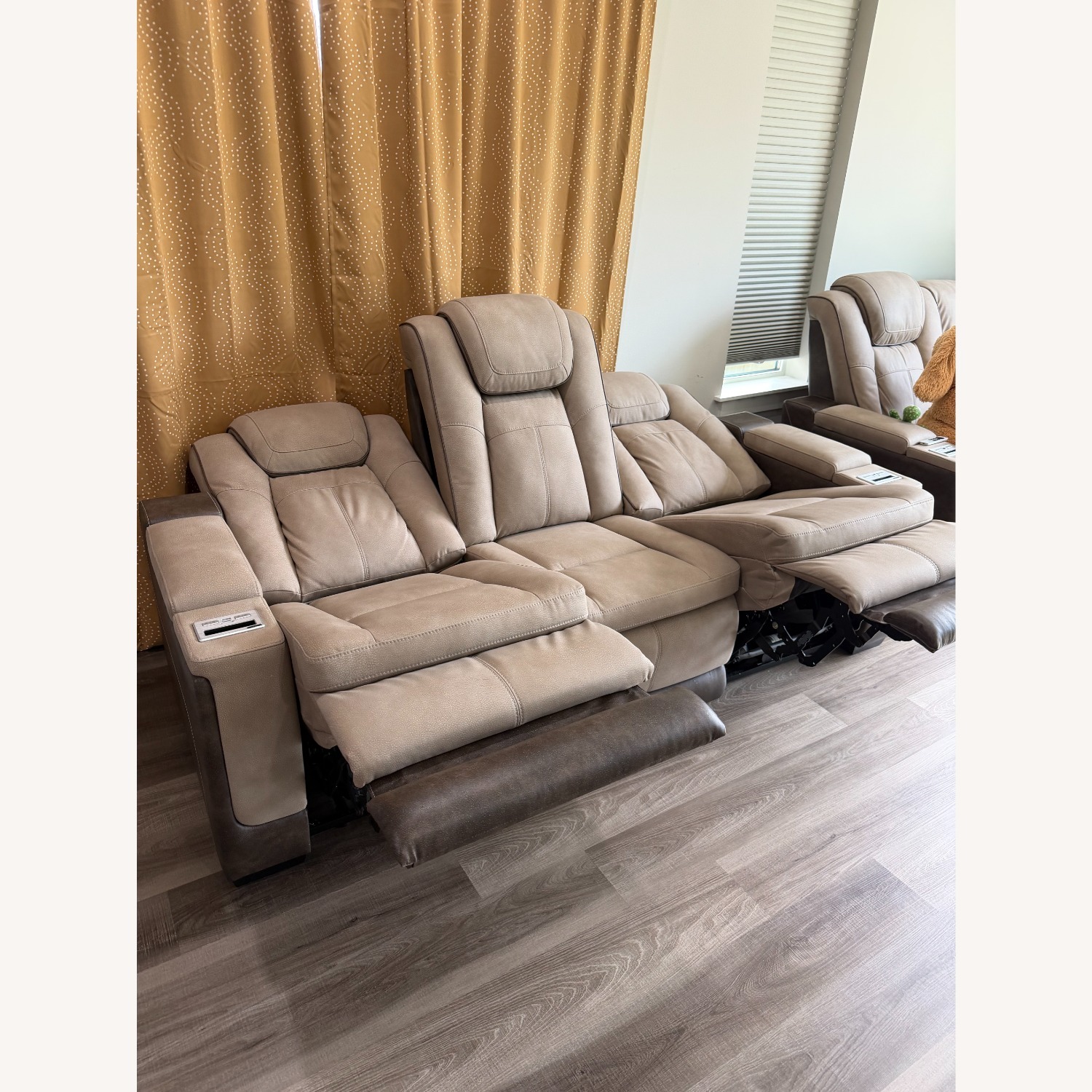 Ashley Furniture Next-Gen DuraPella 3+ Seater Sofa - image-3