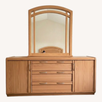 Modern Oak Wood Dresser with Mirror