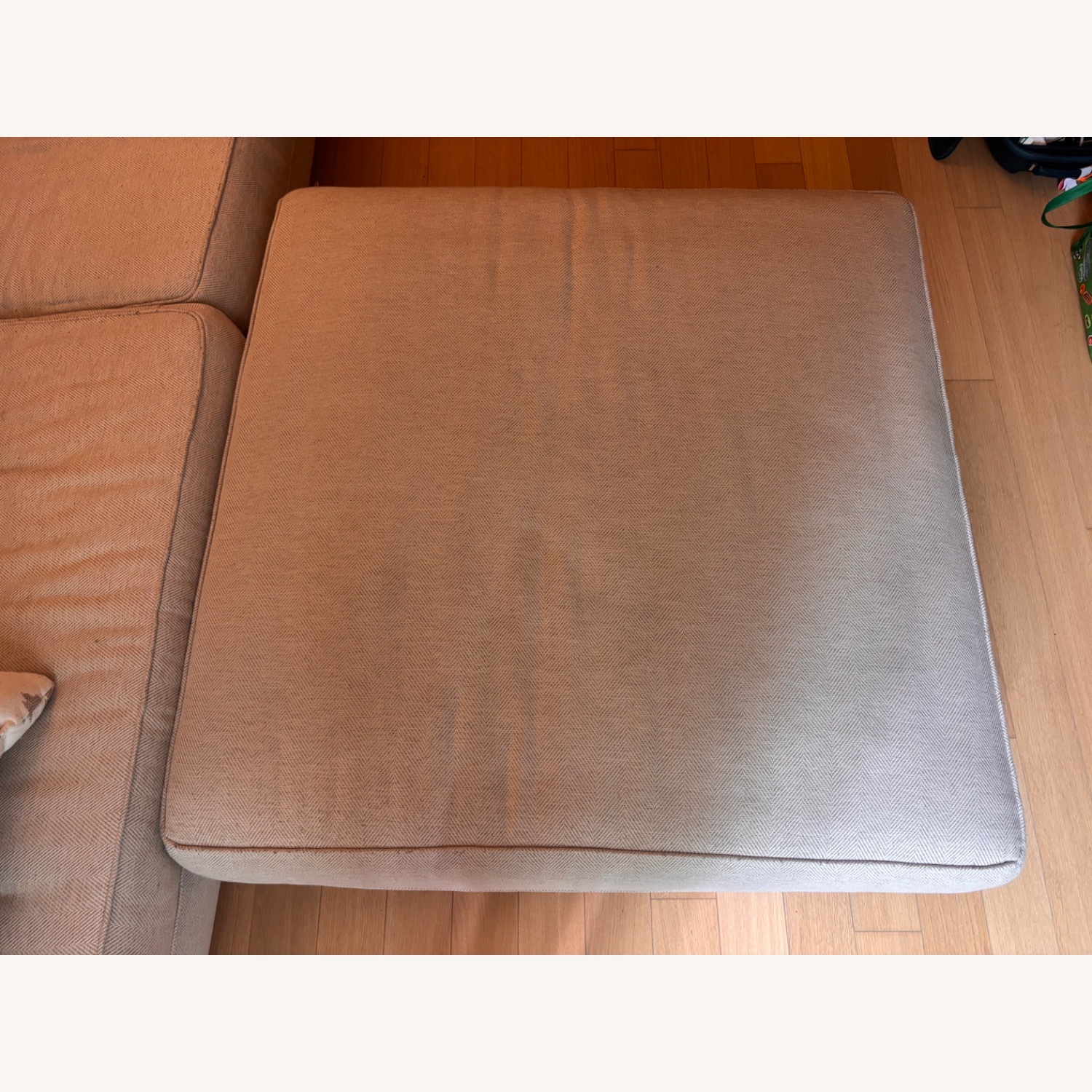 Raymour & Flanigan Sofa sectional beige  - image-3