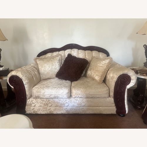 Used White Leather 2 Seater Sofa for sale on AptDeco