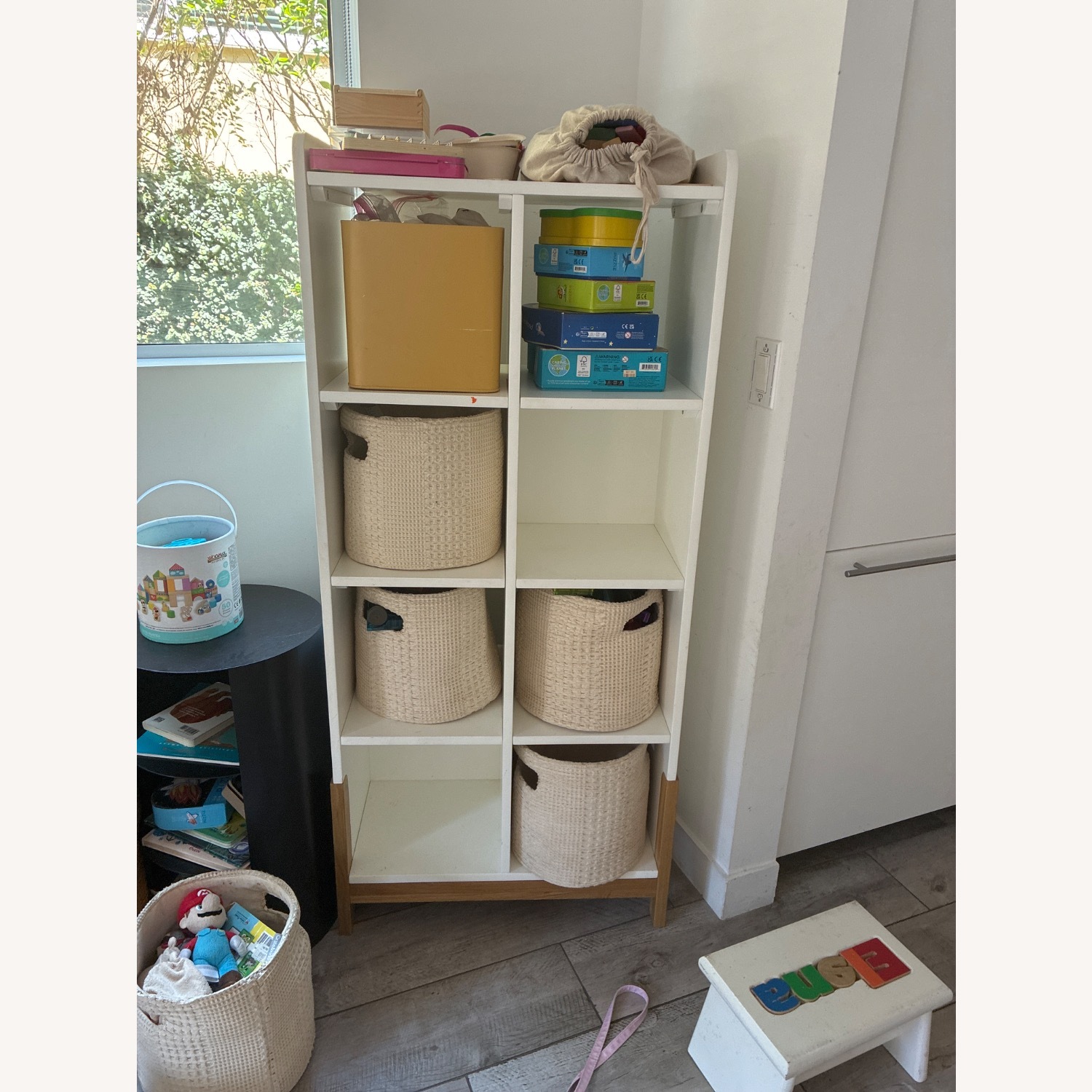 Crate & Kids Bookcase White Wood 8-Cube  - image-1