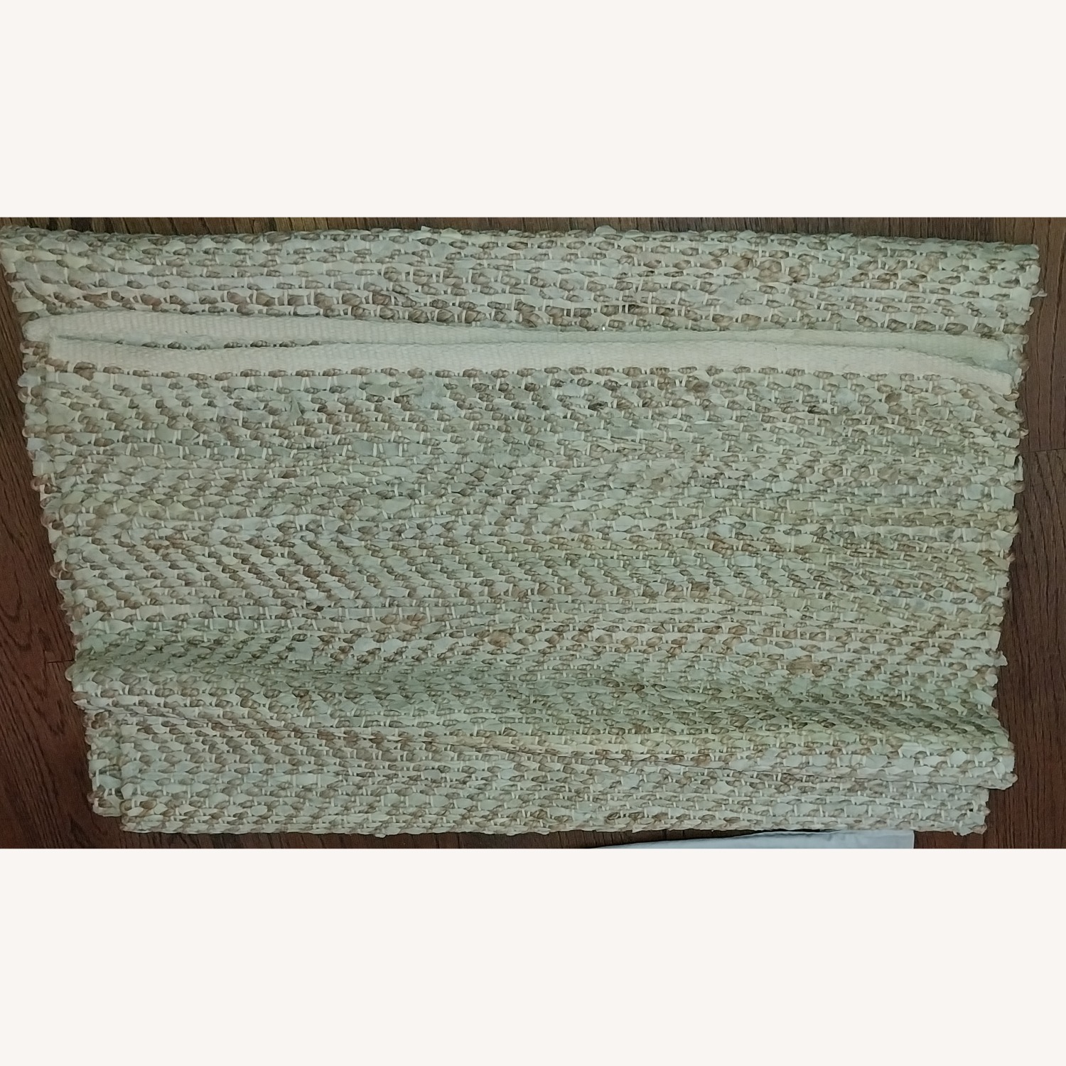 Contemporary Rug 2' 6" x 6' 9 - image-8