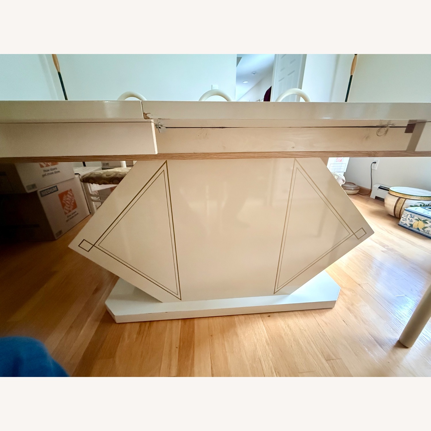 Lacquer Dining Table and 6 Chairs - image-3
