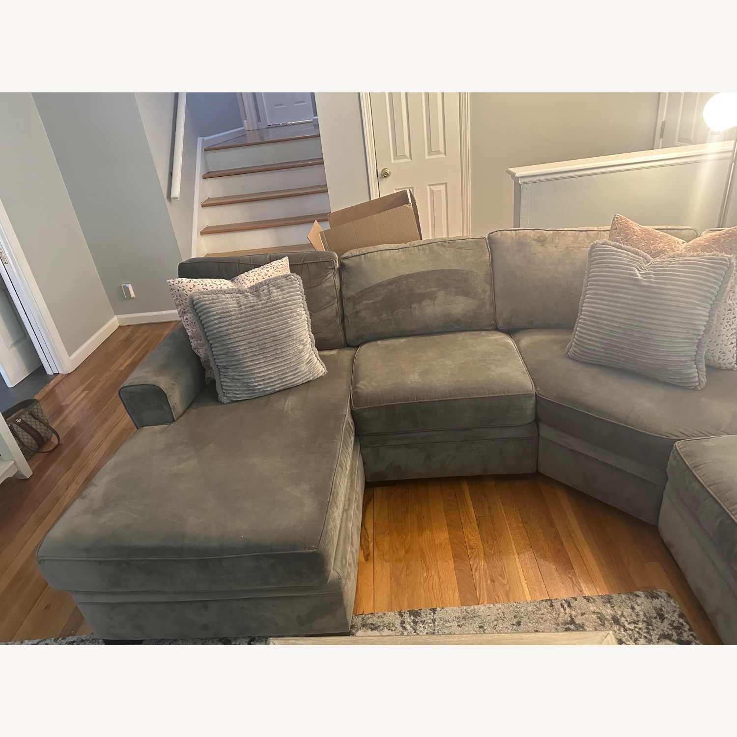 Raymour & Flanigan Light Gray Easton 5-pc. Sectional - image-2