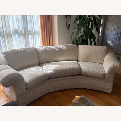 Used Raymour & Flanigan White 3+ Seater Sofa for sale on AptDeco