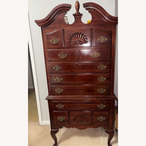 Used Wardrobe for sale on AptDeco