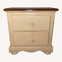 Rooms To Go  Nightstands