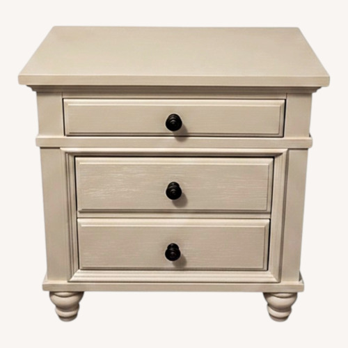 Used Contemporary Nightstand for sale on AptDeco