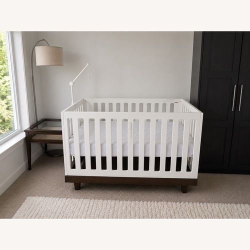 Used Premium Oeuf Classic Crib for sale on AptDeco