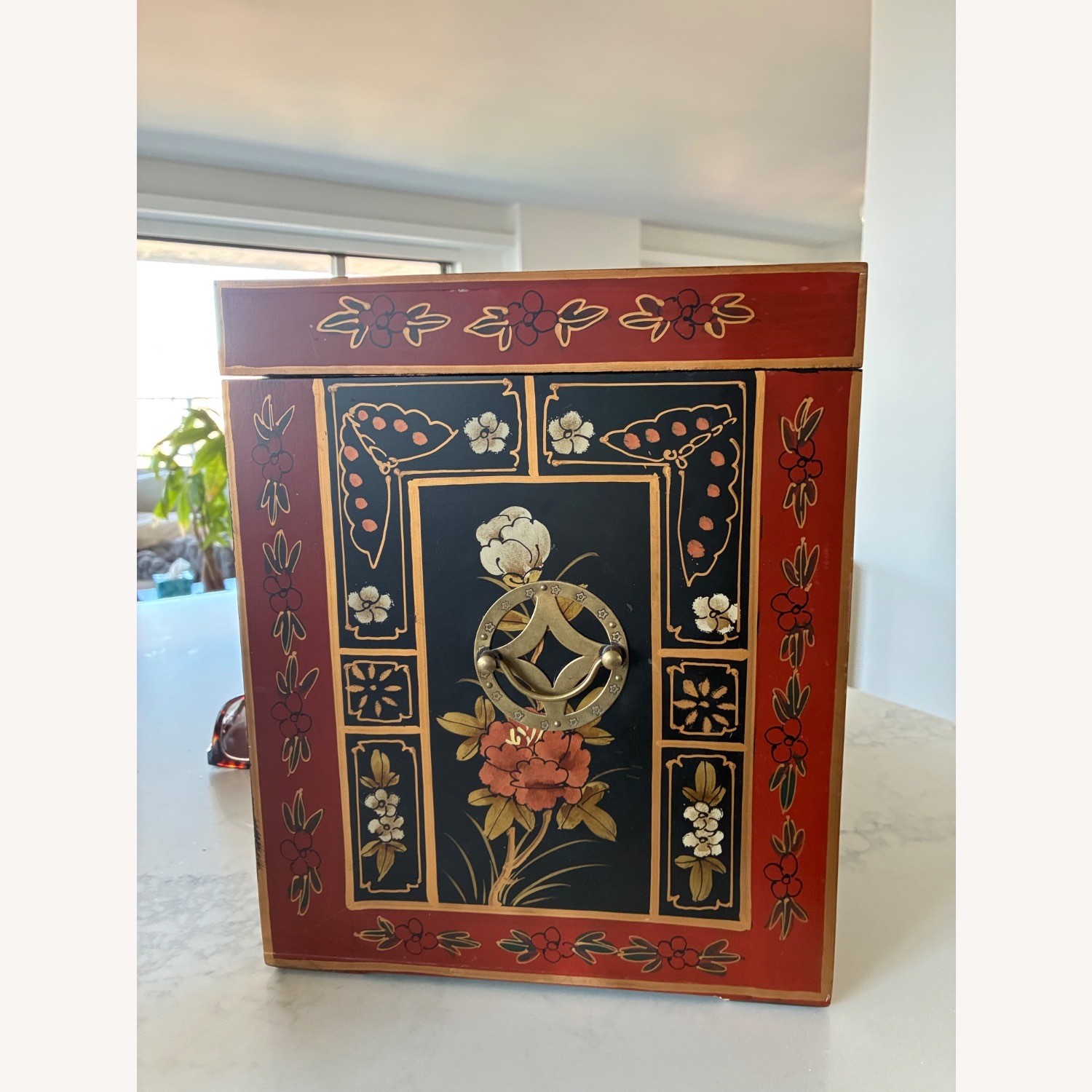 China Furniture & Arts Jewelry Box with Lock - image-3