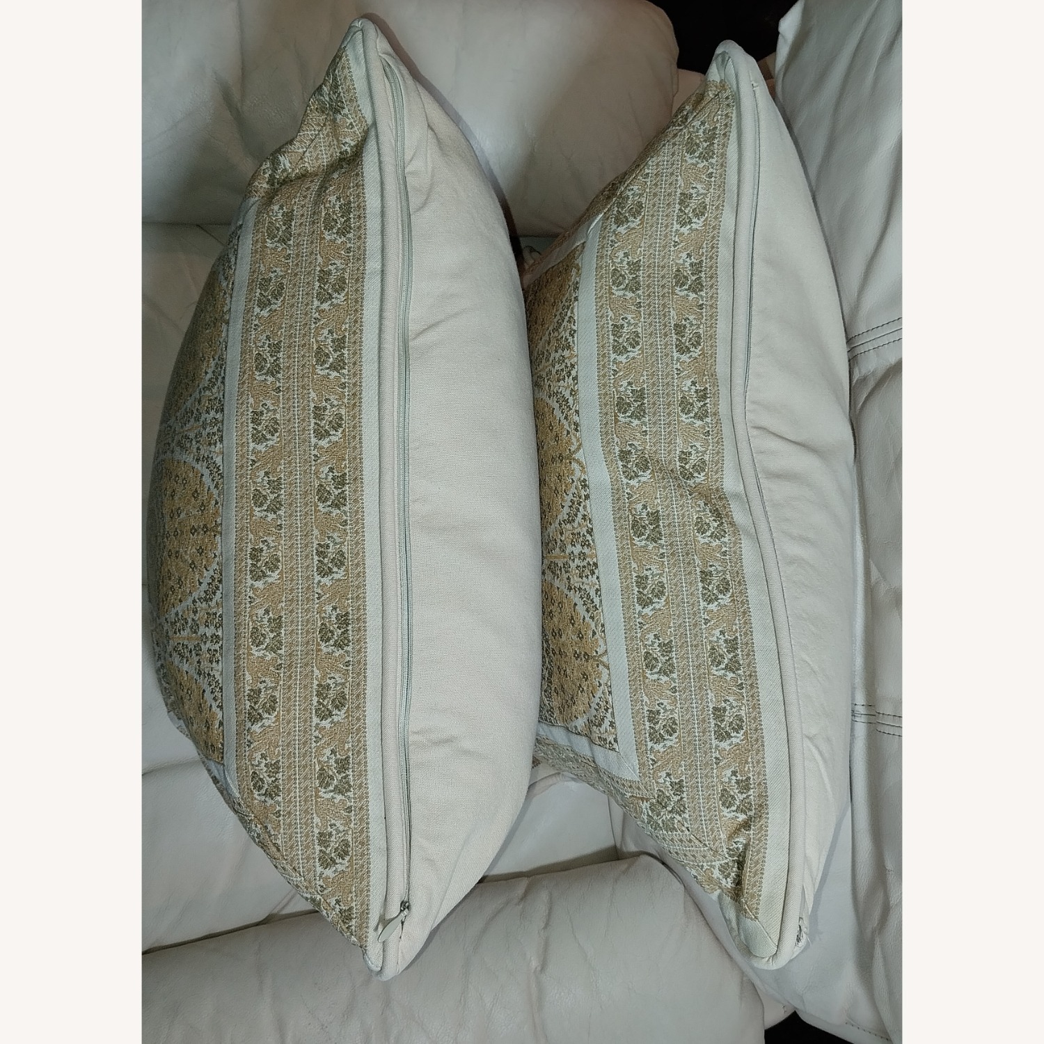 Set of 2 Pottery Barn Pillows  - image-4