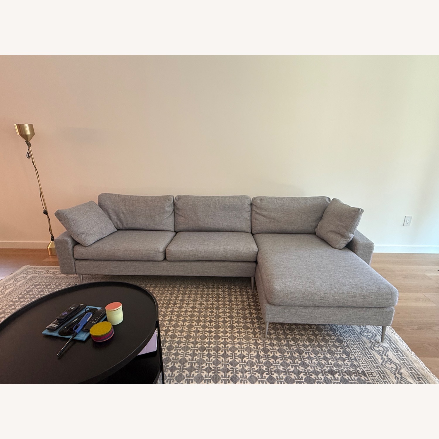 Article Nova Sectional Winter Gray - image-1