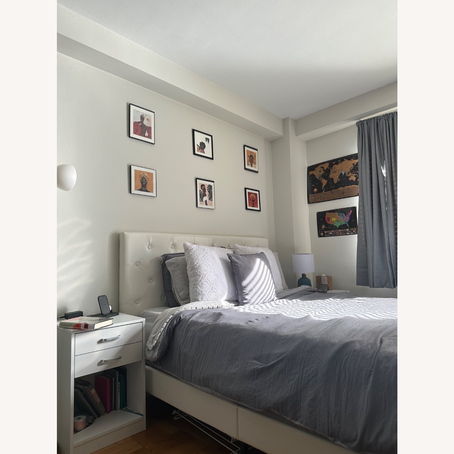 Amazon Sha Cerlin White Faux Leather Queen Bed - image-3