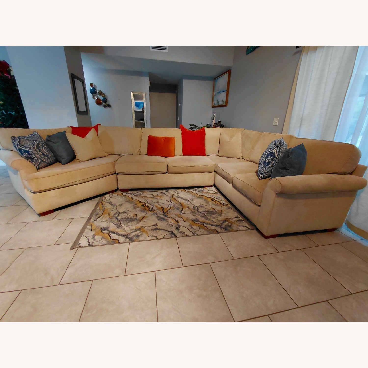 Haverty Jessie Collection Sectional - image-1