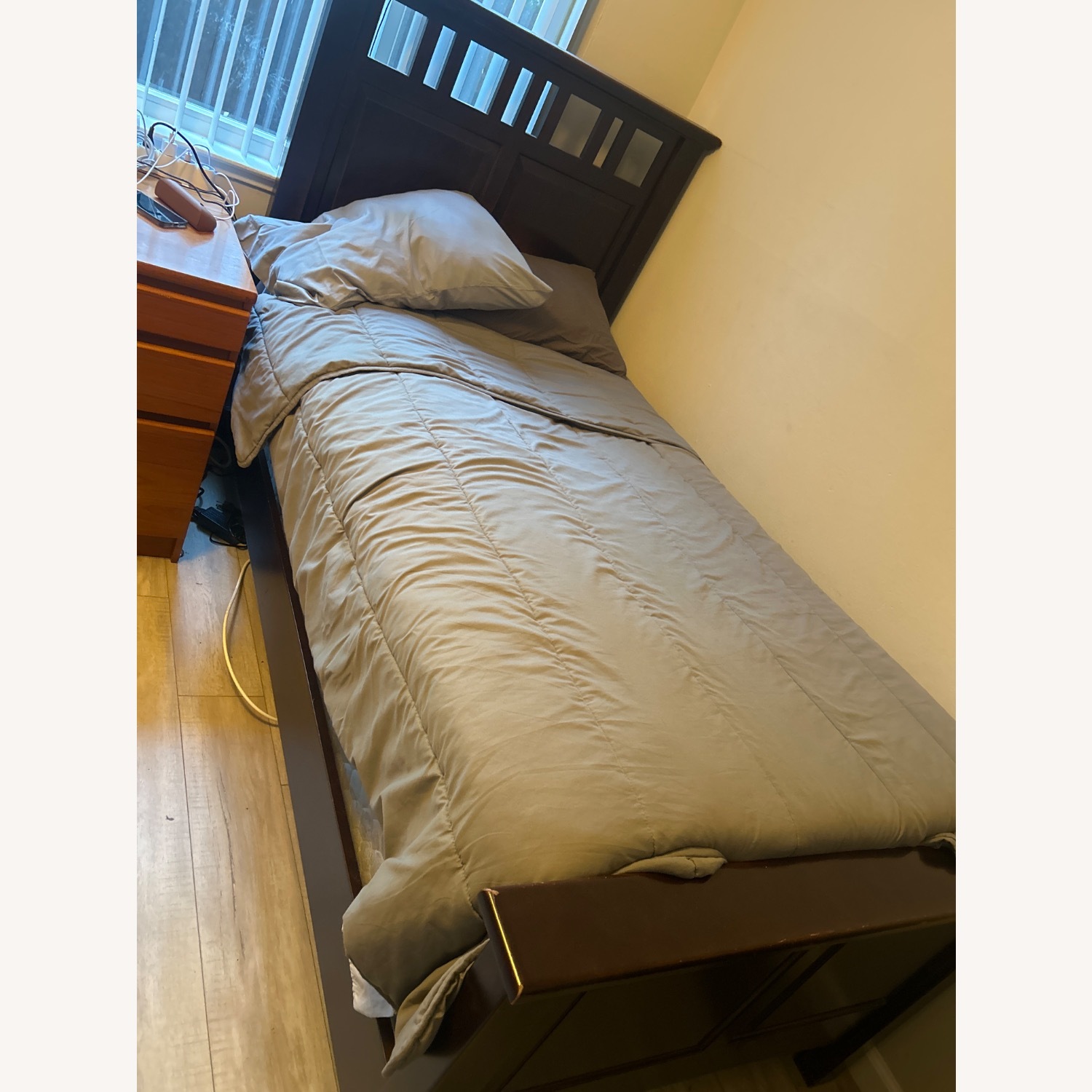 Dark Brown Wood Twin Bed - image-3