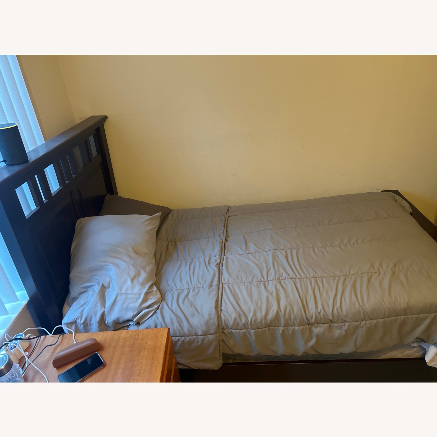 Dark Brown Wood Twin Bed - image-2