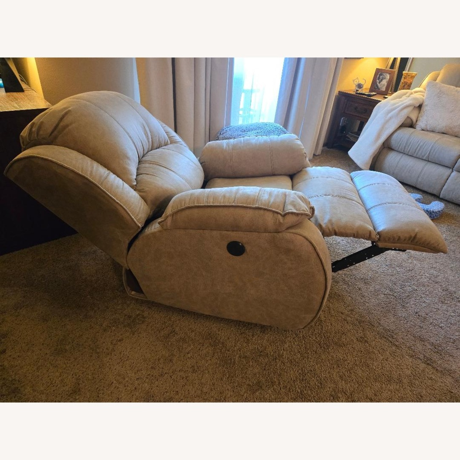 Southern Motion Power Reclining Chair  - image-2