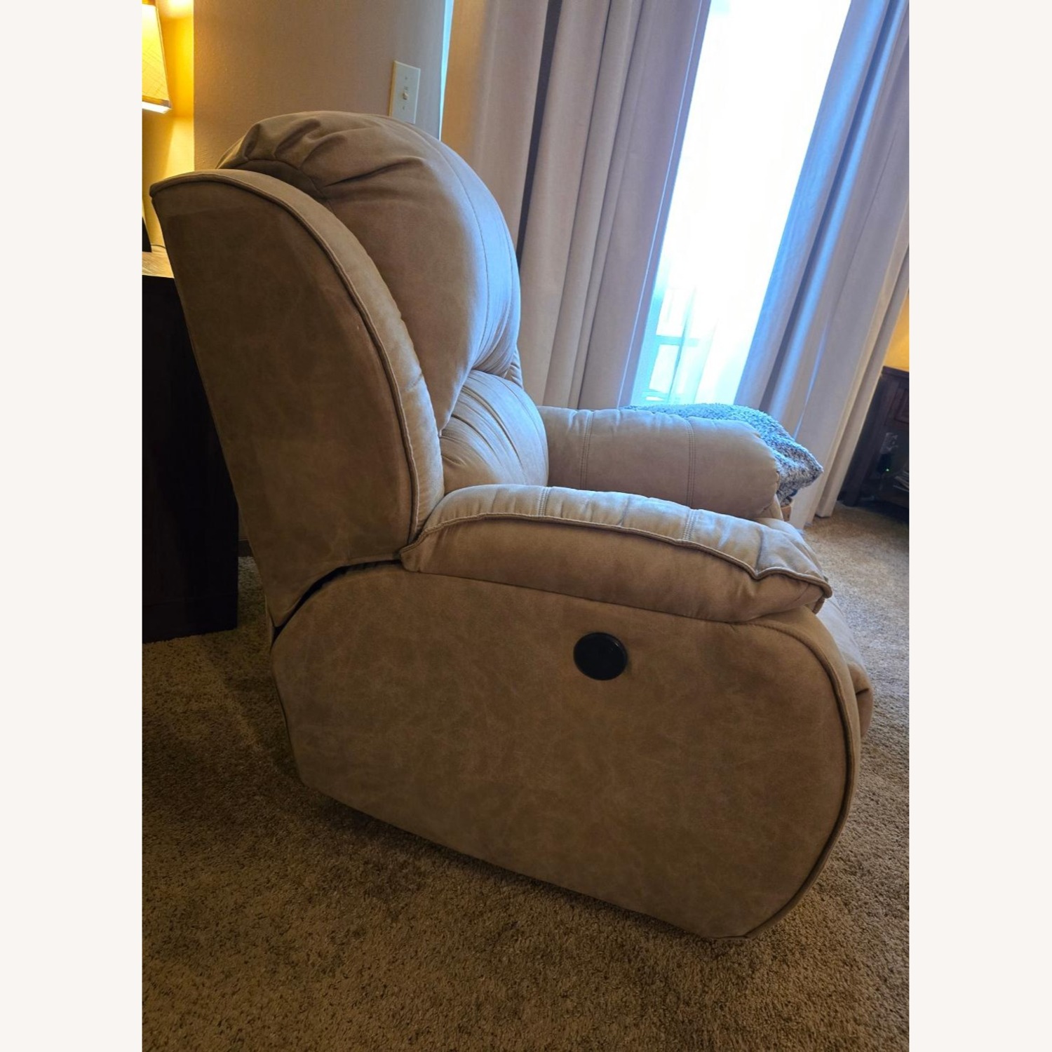 Southern Motion Power Reclining Chair  - image-3