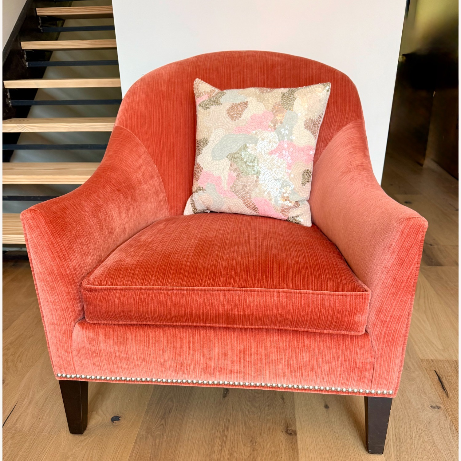 Ethan Allen Chair W Nailhead Trim - image-8