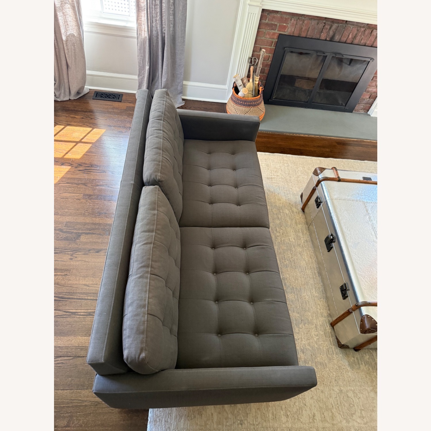 Crate & Barrel Petrie Couch 76” - image-11