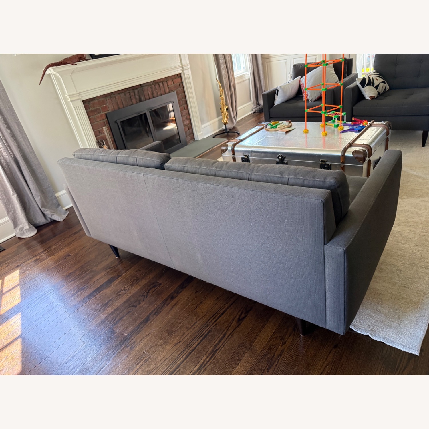 Crate & Barrel Petrie Couch 76” - image-13