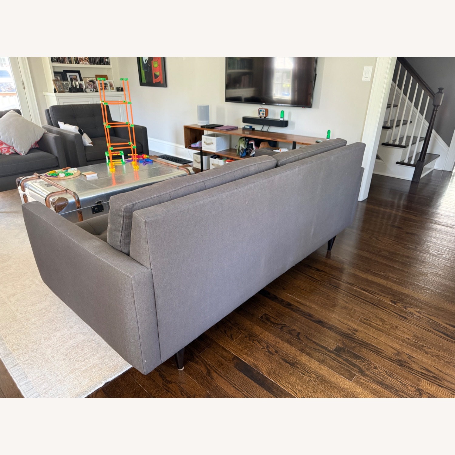 Crate & Barrel Petrie Couch 76” - image-9