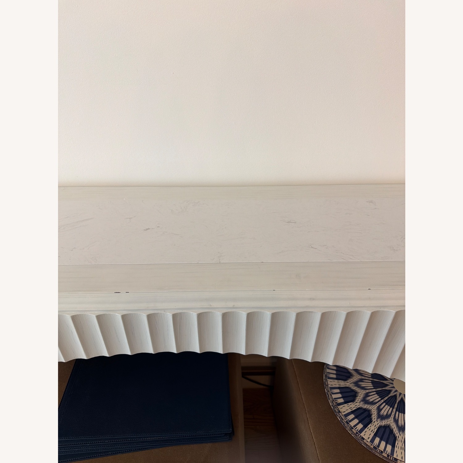 White Console Table - image-4