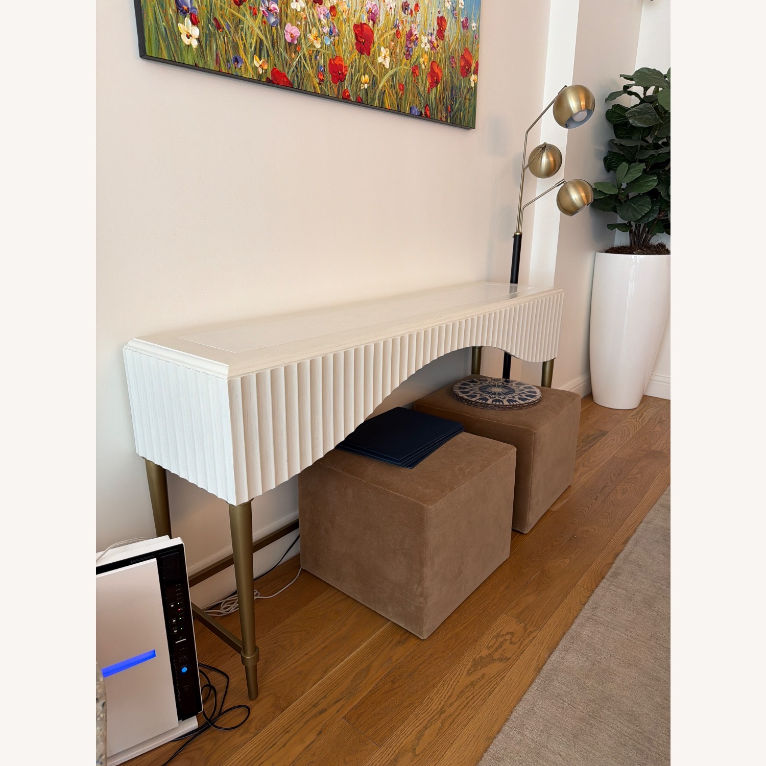 White Console Table - image-2