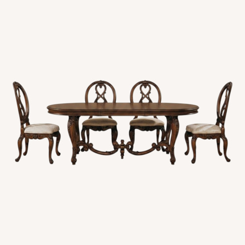 Used Jessica Maclintock Full Dining Set for sale on AptDeco