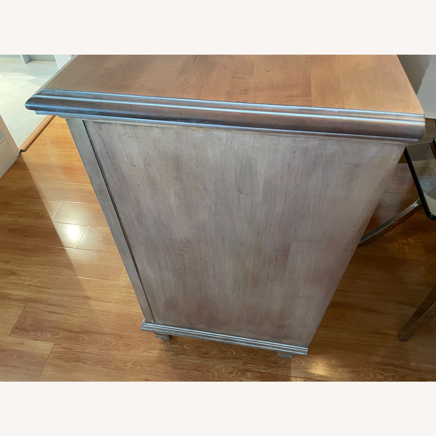Ethan Allen aTraditional Sold 7 Drawer Dresser - image-2