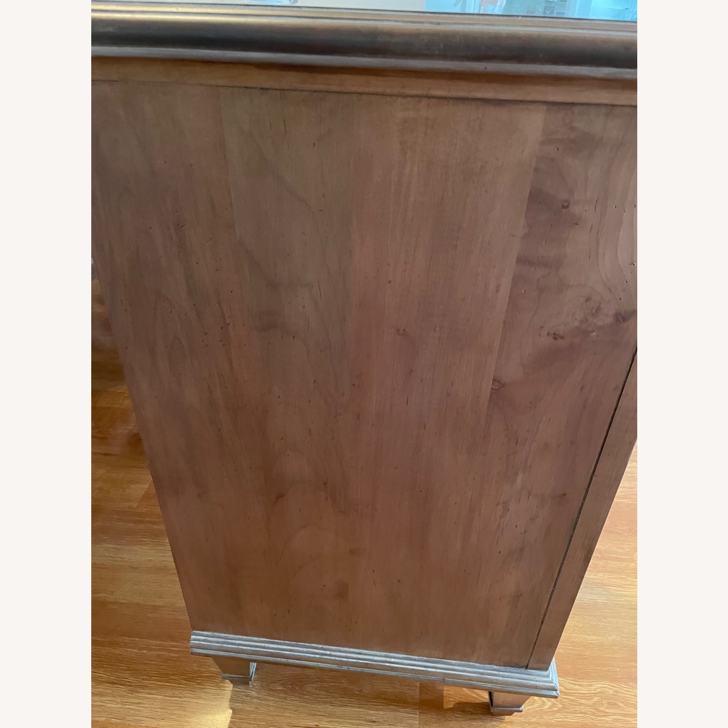 Ethan Allen aTraditional Sold 7 Drawer Dresser - image-3