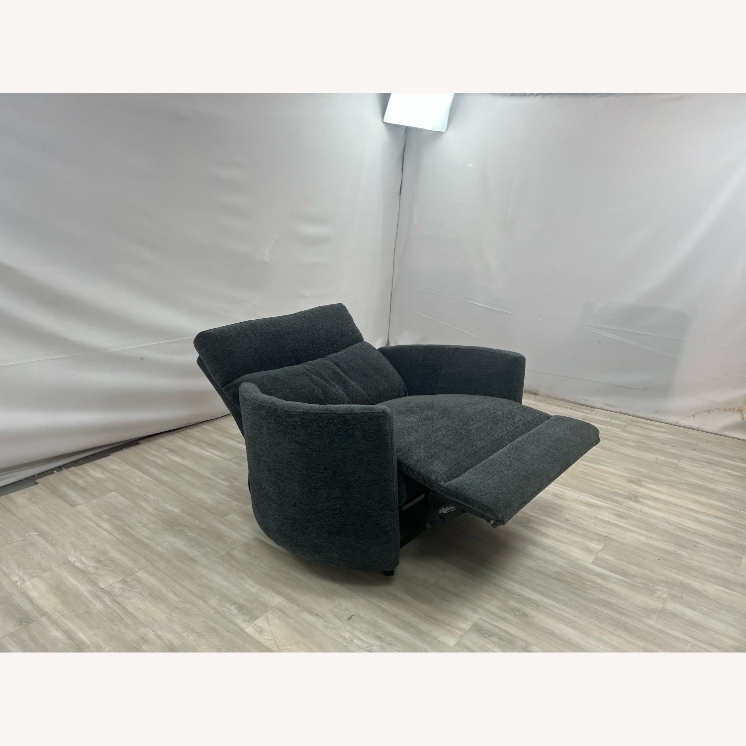 Wade Logan Bre Upholstered Extra Wide Recliner - image-6