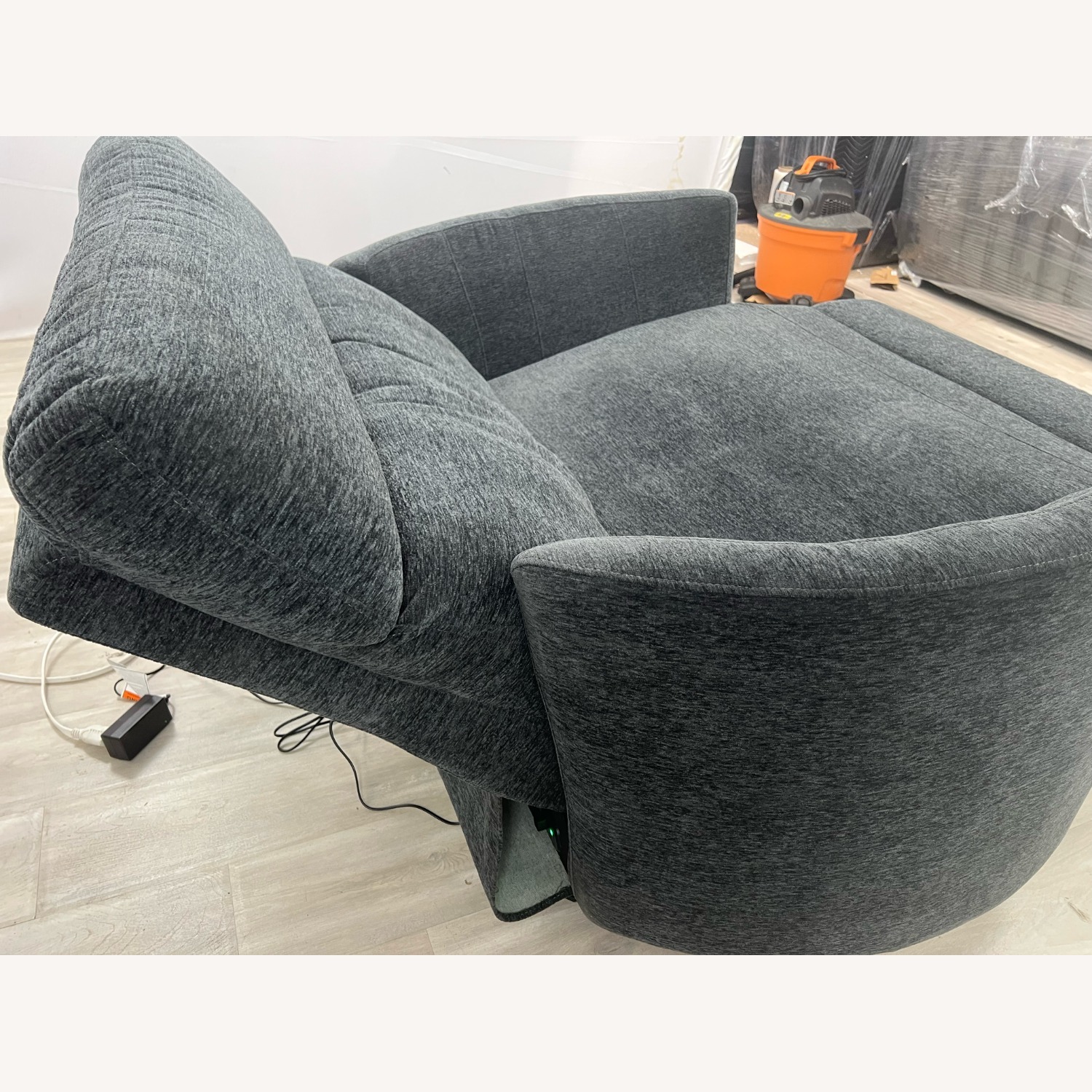 Wade Logan Bre Upholstered Extra Wide Recliner - image-10