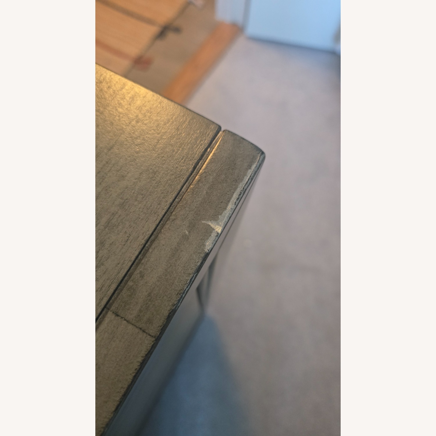 Ashley Furniture Arnett 6-Drawer Dresser - image-6