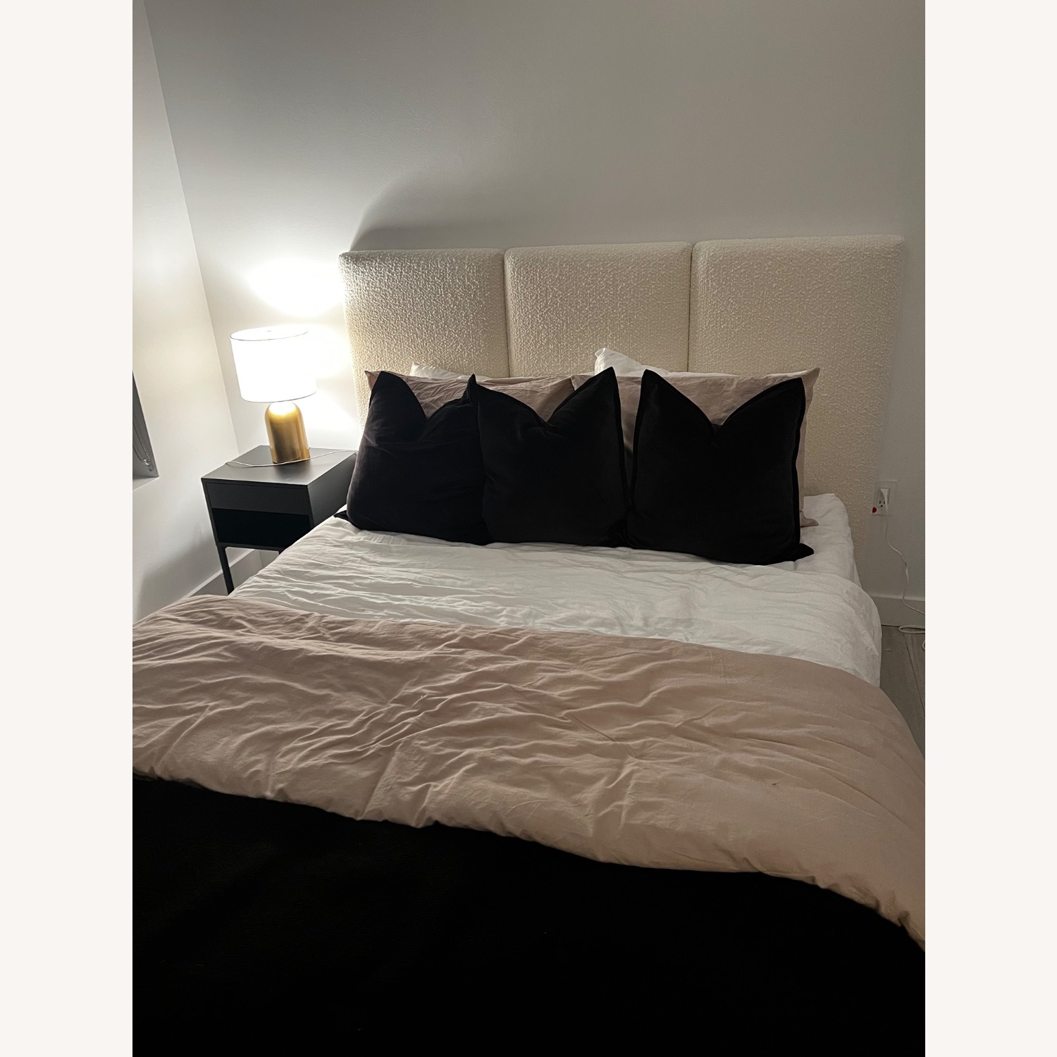 Article Noel Queen Boucle Headboard - image-2