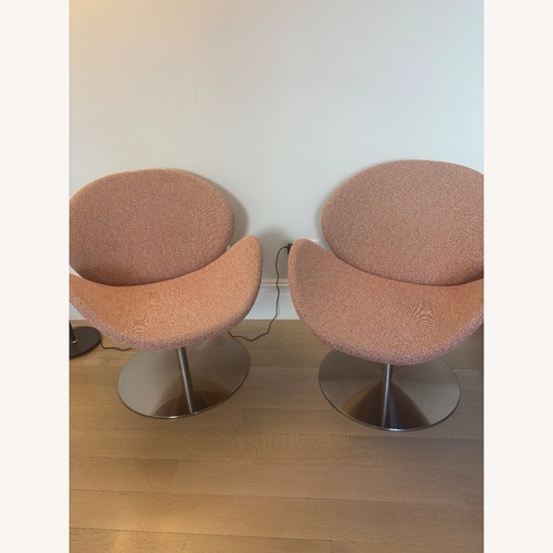 Used Calligaris Orange Accent Chairs for sale on AptDeco