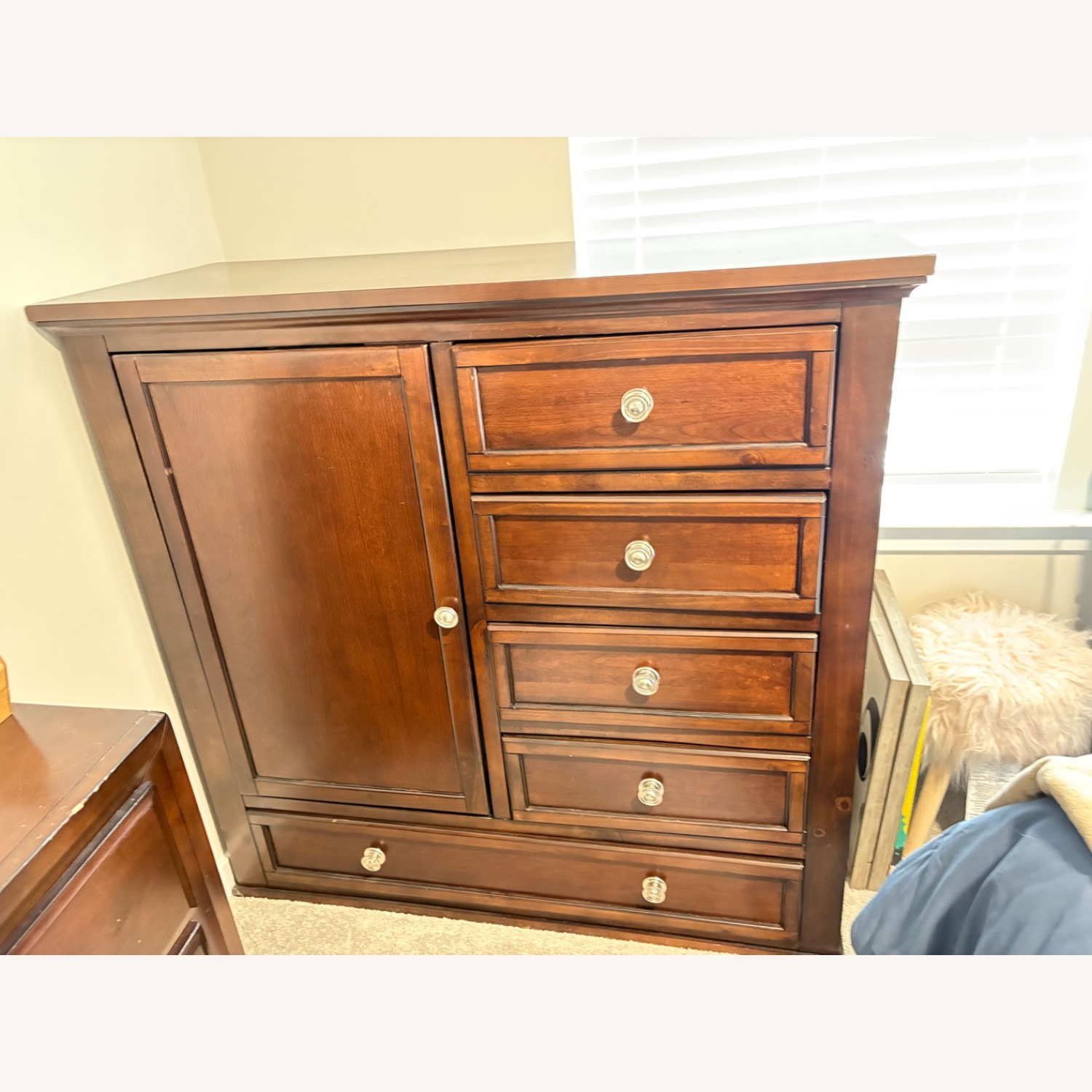 Chest Dresser with Cabinet  - image-1