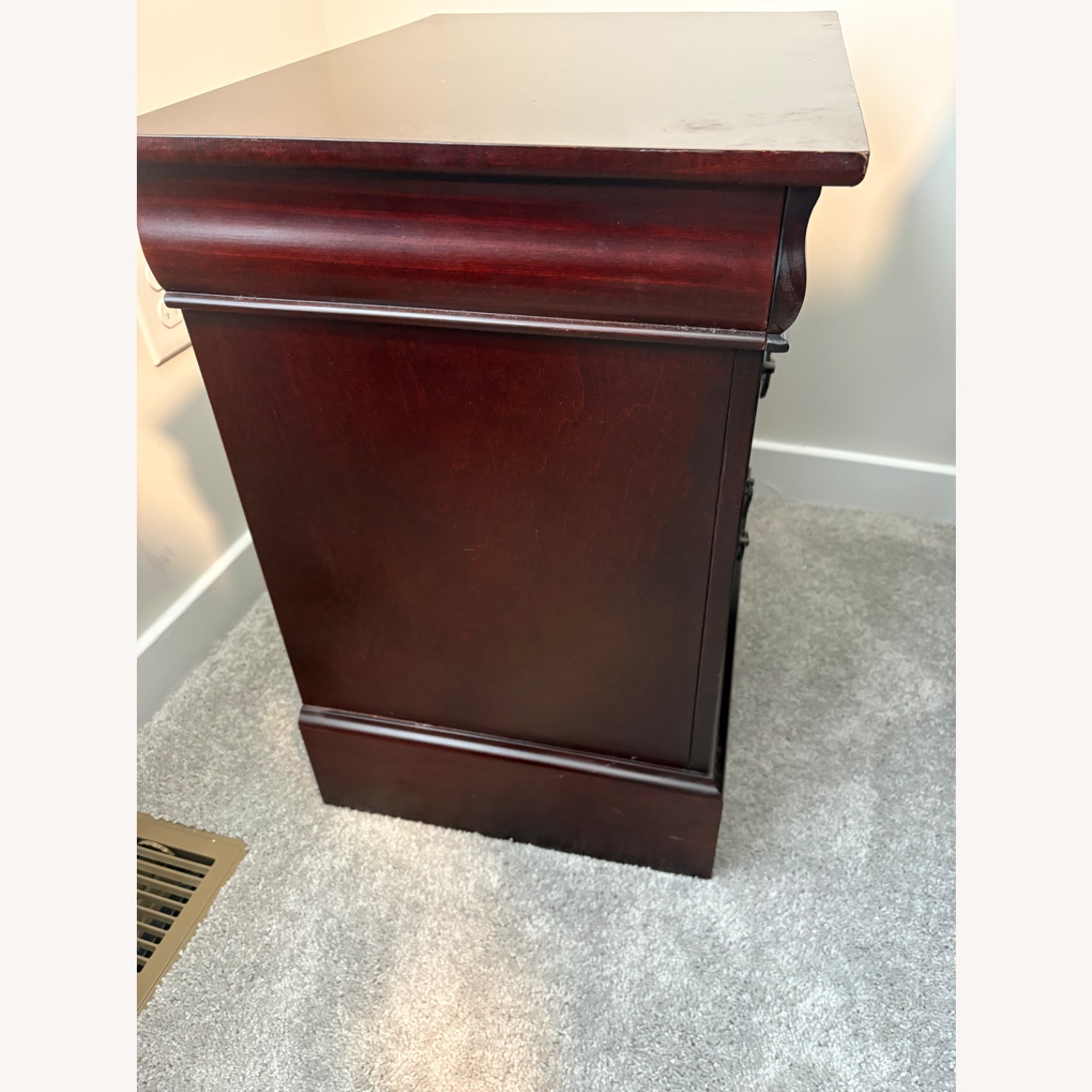 Nightstand - image-9