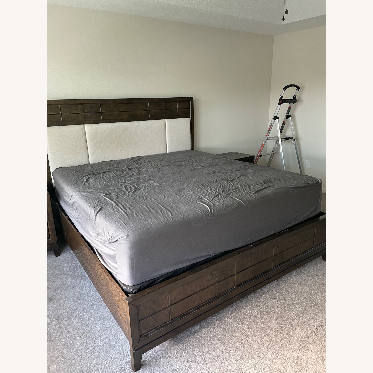 Rooms To Go Dark Brown Wood King Bed - image-1