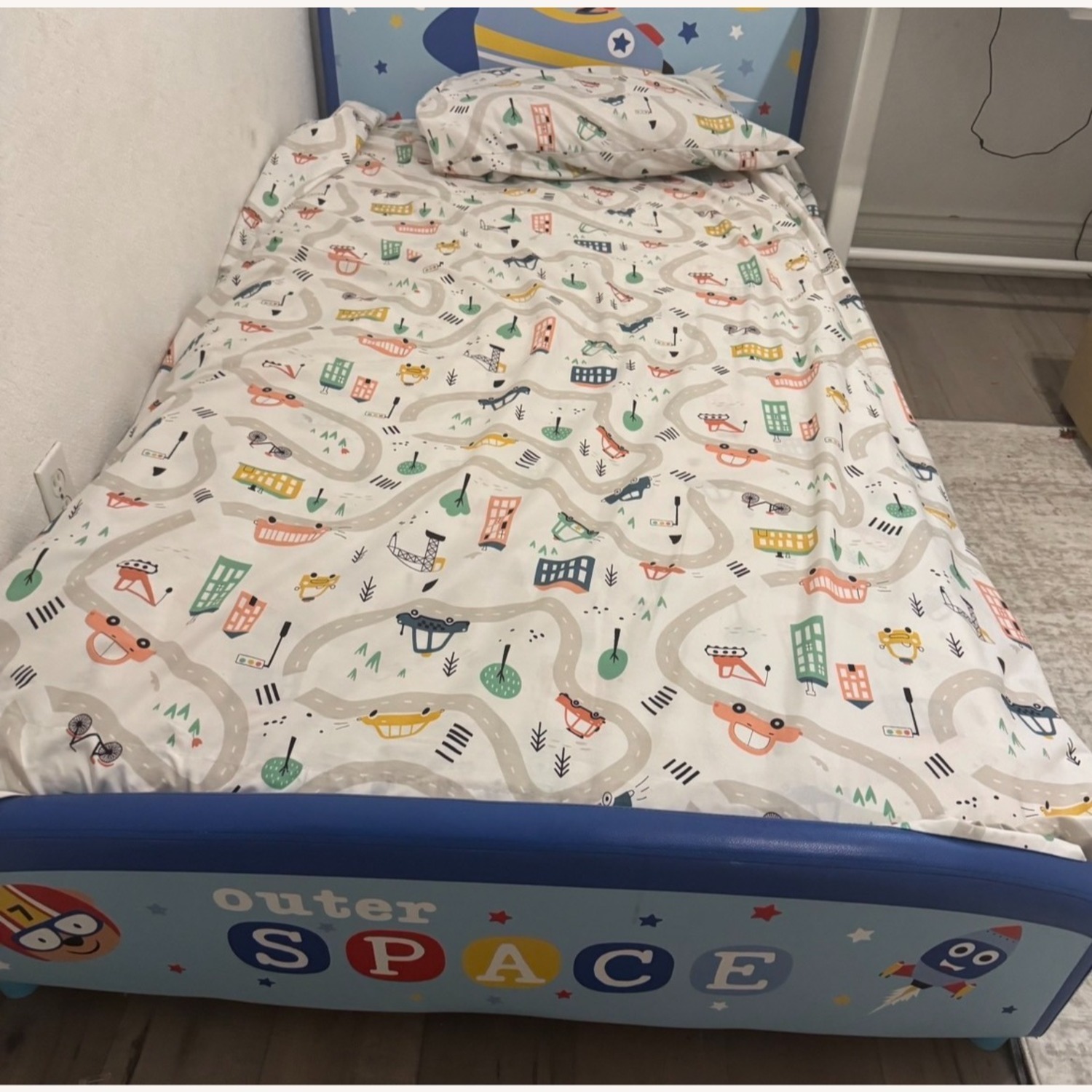 Bed Bath & Beyond Space Adventures Blue Wood Twin Bed - image-5