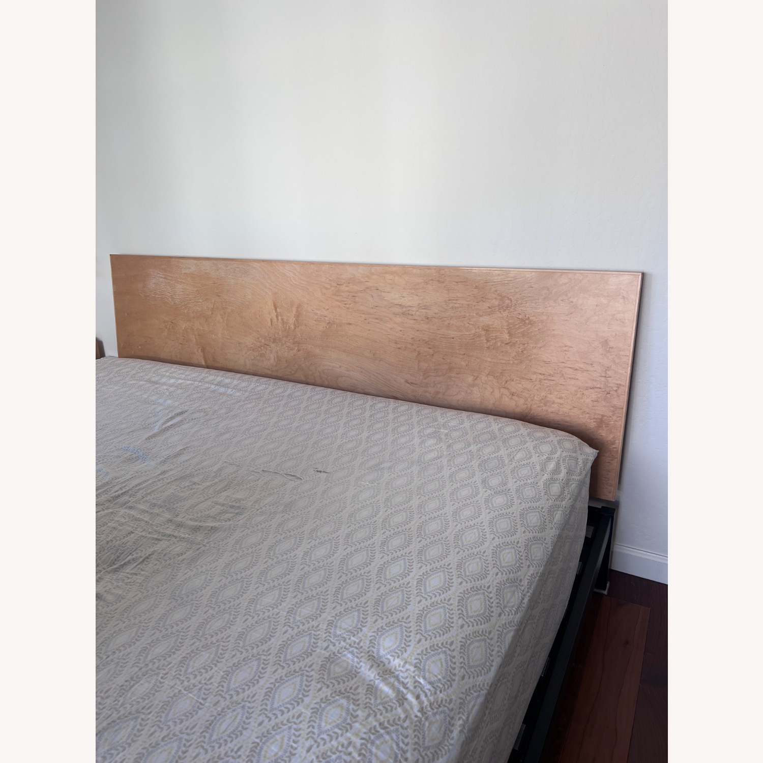 Room & Board King Size Copenhagen Bed - image-4