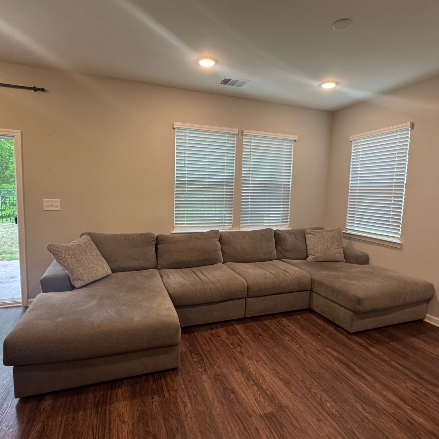 Ashley Furniture Light Gray 3+ Piece Sectional - image-2