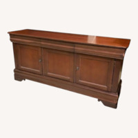 Broyhill Traditional Solid Wood 3-Drawer Sideboard